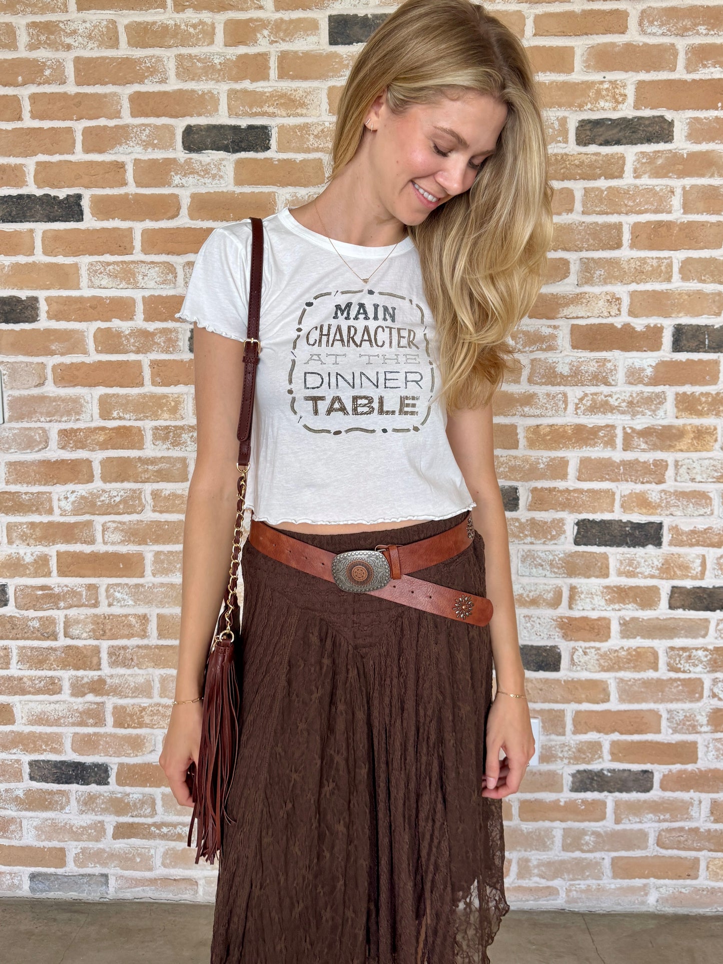 Lady lace curved hem skirt