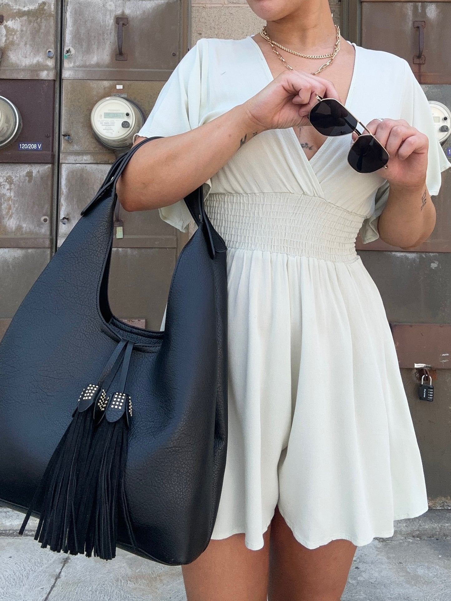 Tulip Tassel Shoulder Purse