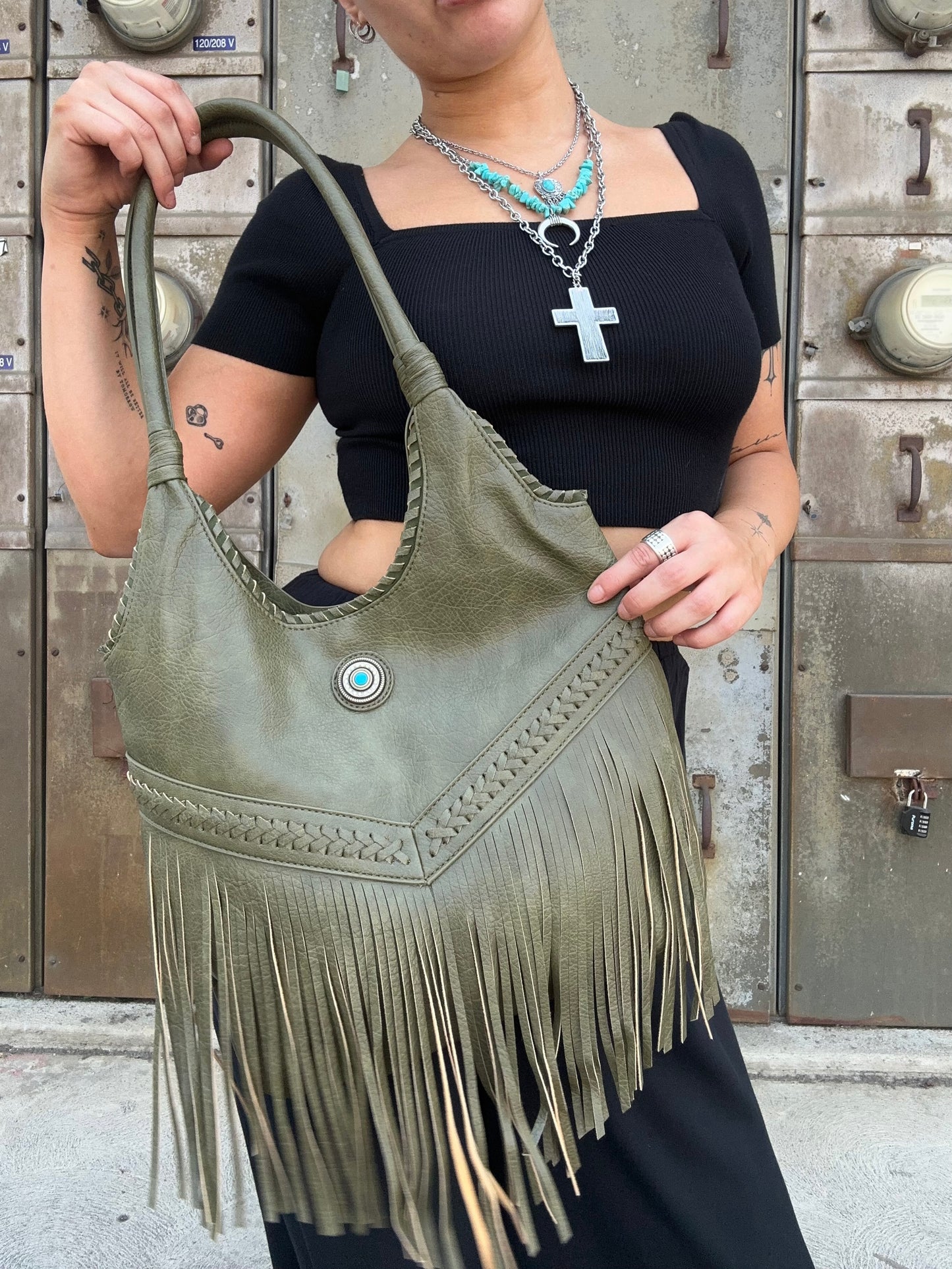 Fringe bottom purse