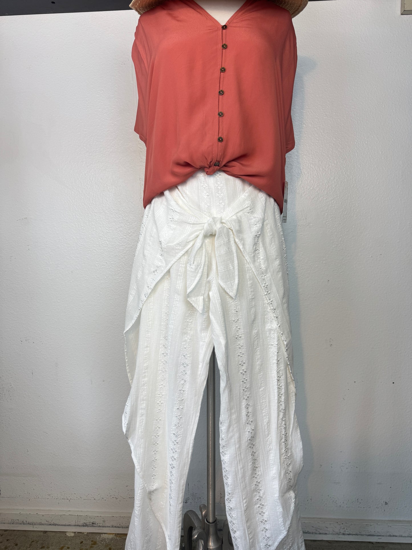 Cabo tie front tulip pants