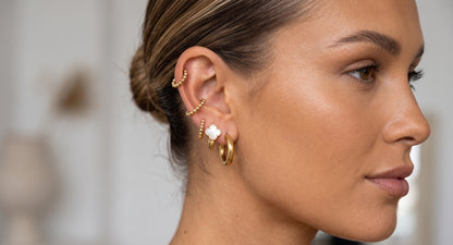 The Elysia Clover & Huggie Ear Stack Set in Gold