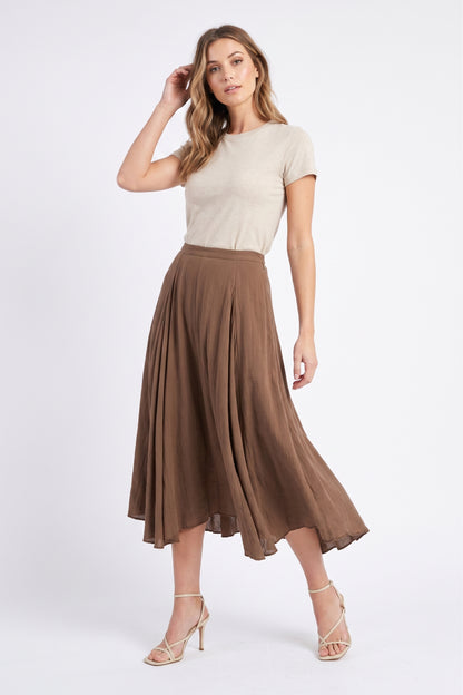 The Sienna Pleated Crinkle Midi Skirt in Mocha