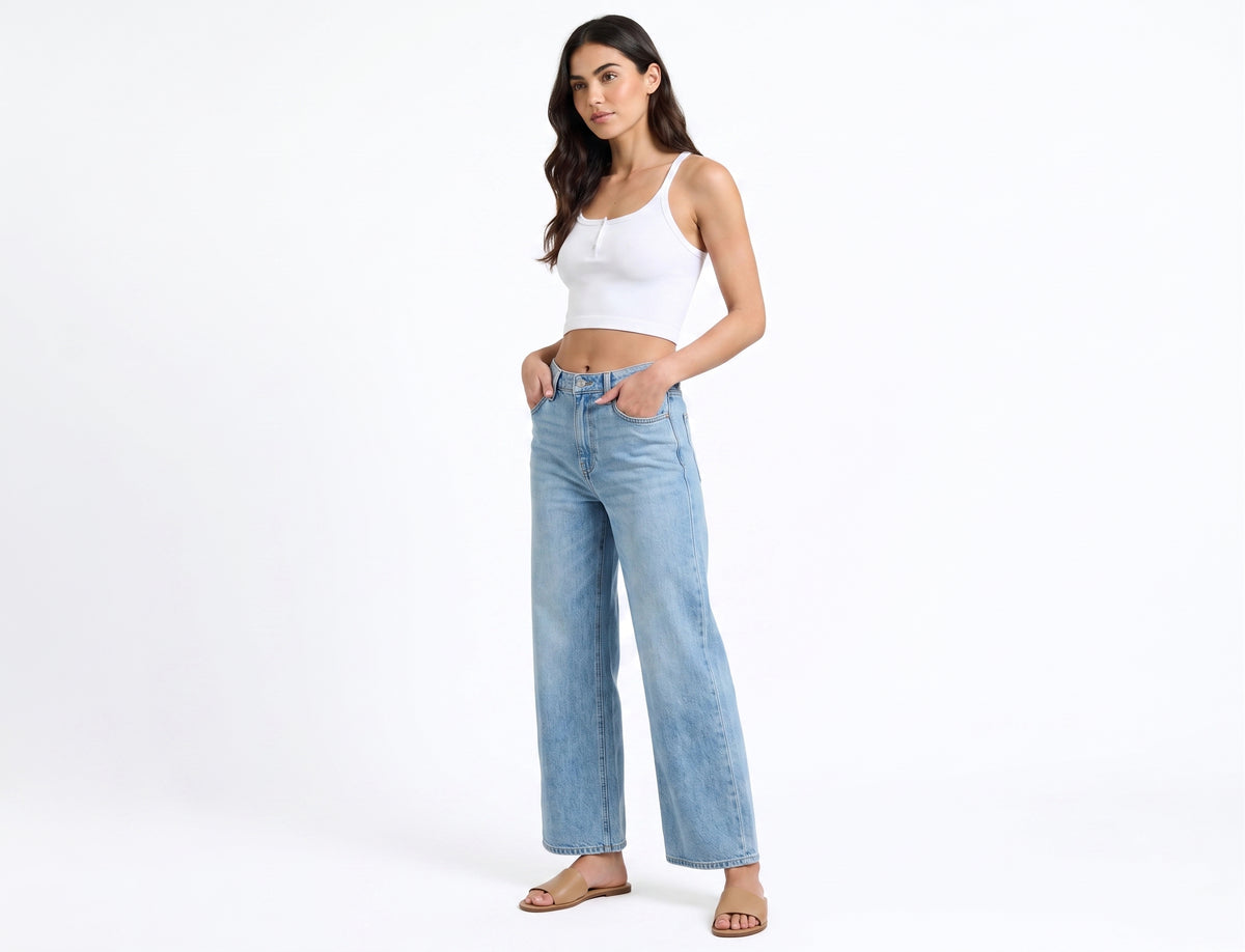 The Stella Seamless Ribbed Snap-Front Cropped Tank