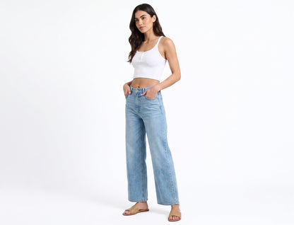 The Stella Seamless Ribbed Snap-Front Cropped Tank
