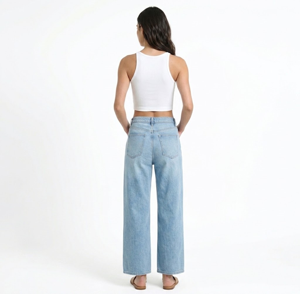 The Stella Seamless Ribbed Snap-Front Cropped Tank