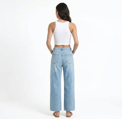 The Stella Seamless Ribbed Snap-Front Cropped Tank